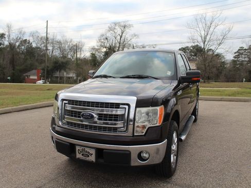 Used 2013 Ford F150 XLT w/ Luxury Equipment Group image 6
