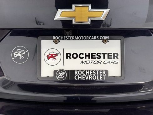 Used 2017 Chevrolet Malibu Hybrid image 39