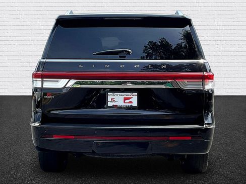 Used 2022 Lincoln Navigator Black Label AWD/4WD image 6
