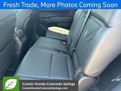 Used 2025 Hyundai Santa Fe SEL AWD/4WD image 7