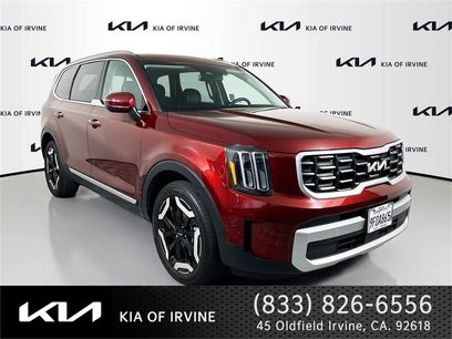 Used 2023 Kia Telluride S w/ S Sunroof Package