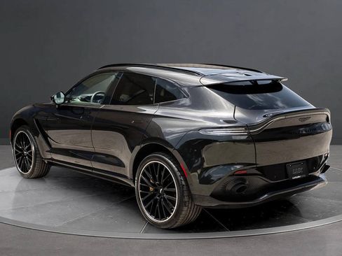 Used 2023 Aston Martin DBX AWD/4WD image 5
