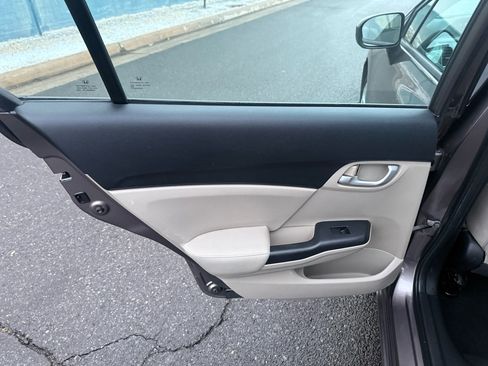 Used 2014 Honda Civic LX image 16