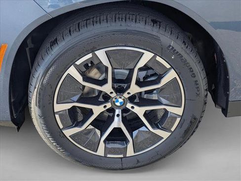 Used 2025 BMW X3 xDrive30i w/ Convenience Package image 9