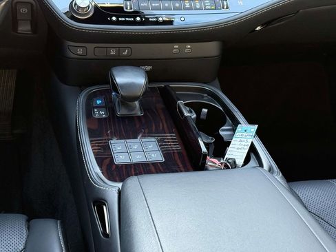 Used 2023 Lexus LS 500 image 20