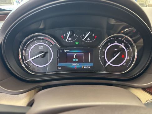 Used 2017 Buick Regal Premium w/ Driver Confidence Package #1 FWD image 27