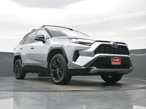 Used 2023 Toyota RAV4 XSE w/ XSE Grade Weather Package AWD/4WD image 27
