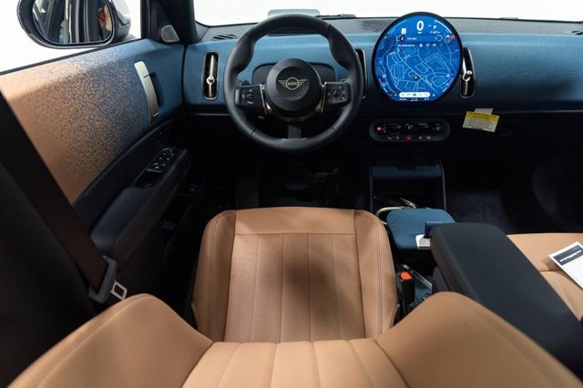 Certified 2026 MINI Cooper Countryman S w/ Comfort Package Max AWD/4WD image 3