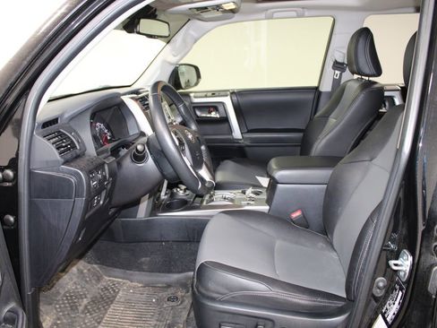 Used 2023 Toyota 4Runner SR5 Premium w/ Moonroof Package image 17