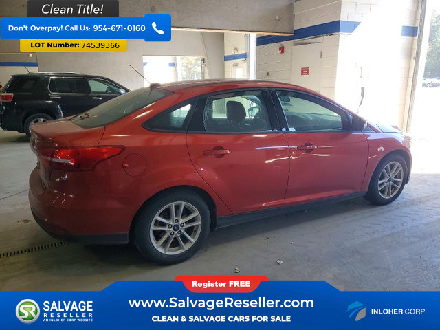 Used 2018 Ford Focus SE w/ Cold Weather Package FWD image 4