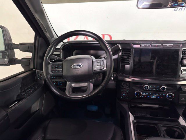 Used 2024 Ford F350 Lariat w/ Black Appearance Package AWD/4WD image 29