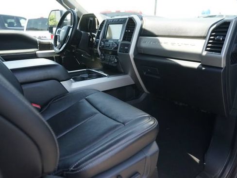 Used 2020 Ford F350 Lariat w/ Lariat Ultimate Package AWD/4WD image 18