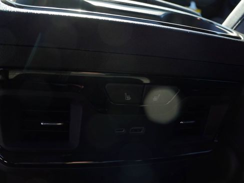 New 2026 Chevrolet Silverado 2500 ZR2 image 14