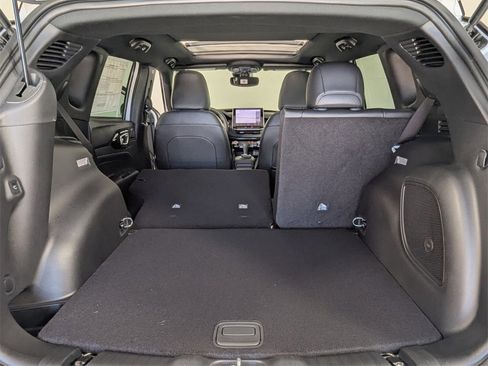 New 2026 Jeep Compass Limited w/ Sun, Sound & Navigation Group image 28