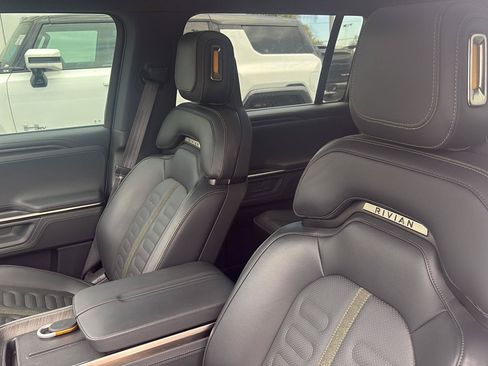 Used 2026 Rivian R1S Adventure AWD/4WD image 16
