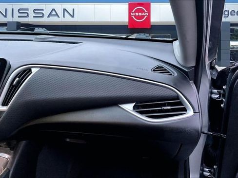 Used 2023 Chevrolet Malibu LT image 23