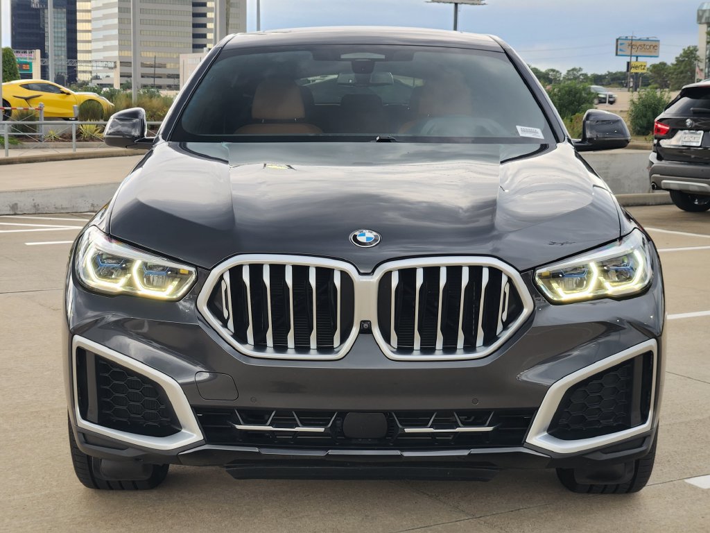Used 2022 BMW X6 xDrive40i w/ Executive Package AWD/4WD image 2