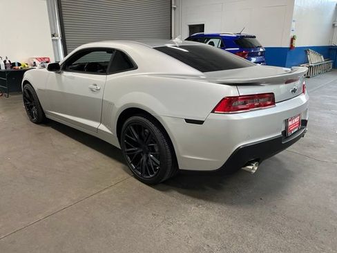 Used 2015 Chevrolet Camaro SS w/ RS Package RWD image 5