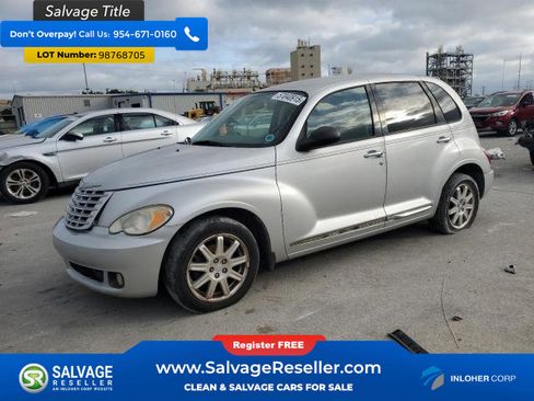 Used 2010 Chrysler PT Cruiser FWD image 1