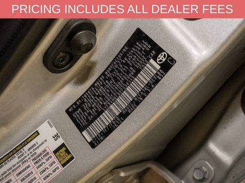 Used 2024 Toyota Corolla LE FWD image 19