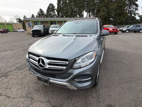 Used 2017 Mercedes-Benz GLE 350 4MATIC image 8