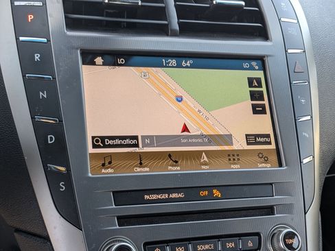 Used 2019 Lincoln MKZ Reserve w/ Luxury Package image 17