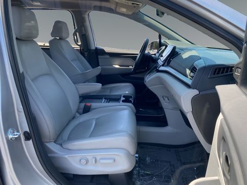 Used 2024 Honda Odyssey EX-L image 15
