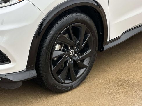 Used 2022 Honda HR-V Sport image 10