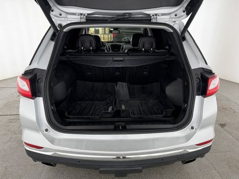 Used 2020 Chevrolet Equinox Premier FWD image 5