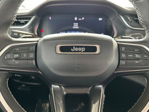 Certified 2023 Jeep Grand Cherokee Altitude RWD image 23