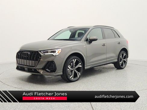 Used 2024 Audi Q3 2.0T Premium Plus w/ Premium Plus Package AWD/4WD image 1