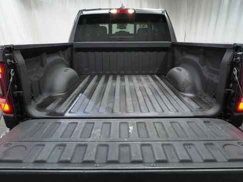 Used 2019 RAM 1500 Laramie image 6