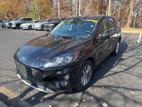 Used 2021 Ford Escape S image 12