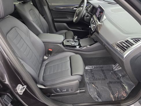 Used 2024 BMW X3 M40i w/ Premium Package image 29