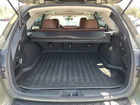 Used 2018 Subaru Outback 2.5i Touring AWD/4WD image 30