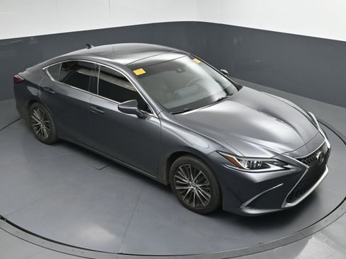 Used 2022 Lexus ES 350 w/ Premium Package image 33