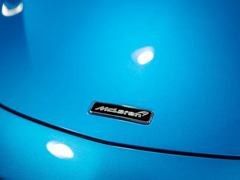 Used 2020 McLaren 600LT Spider RWD image 28