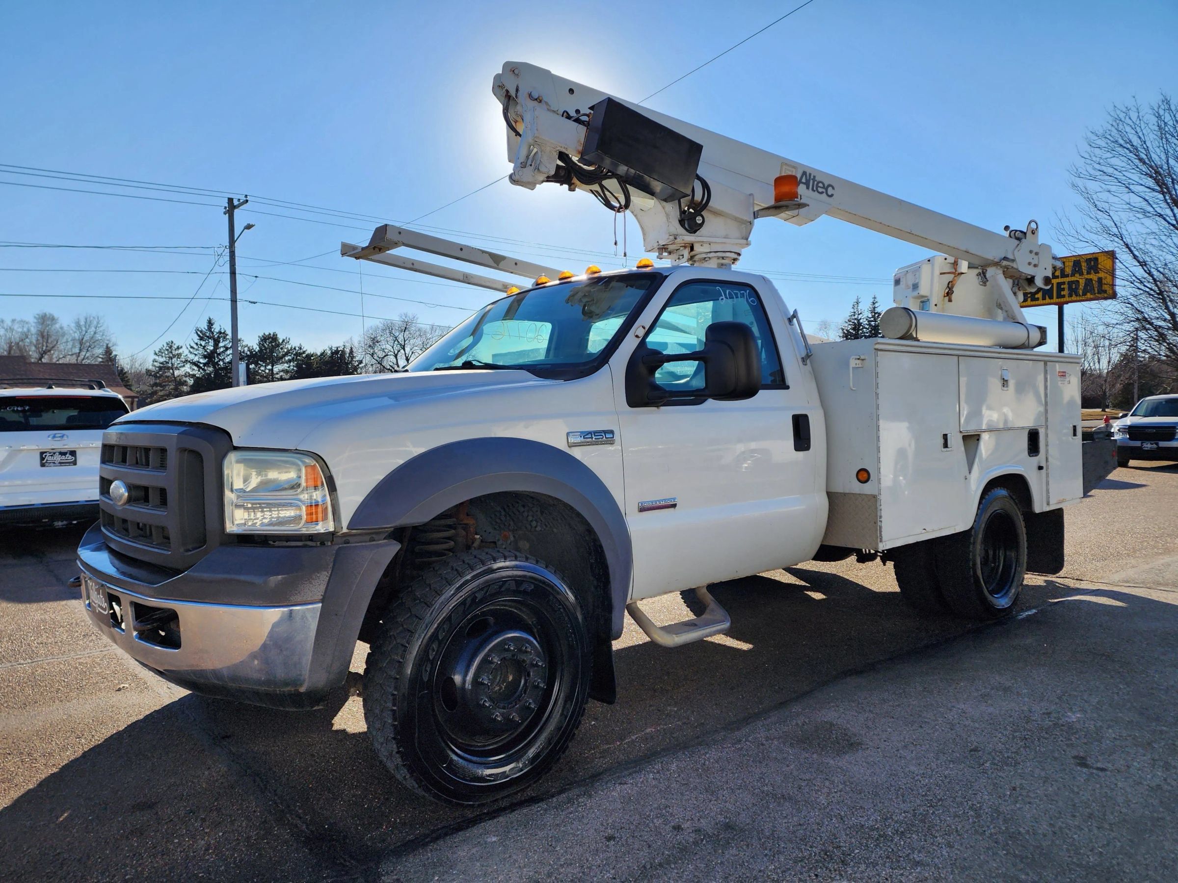 Used 2005 Ford F450 XL RWD image 4