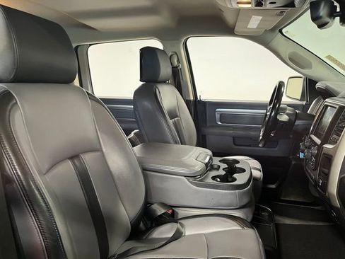 Used 2019 RAM 1500 Big Horn AWD/4WD image 10