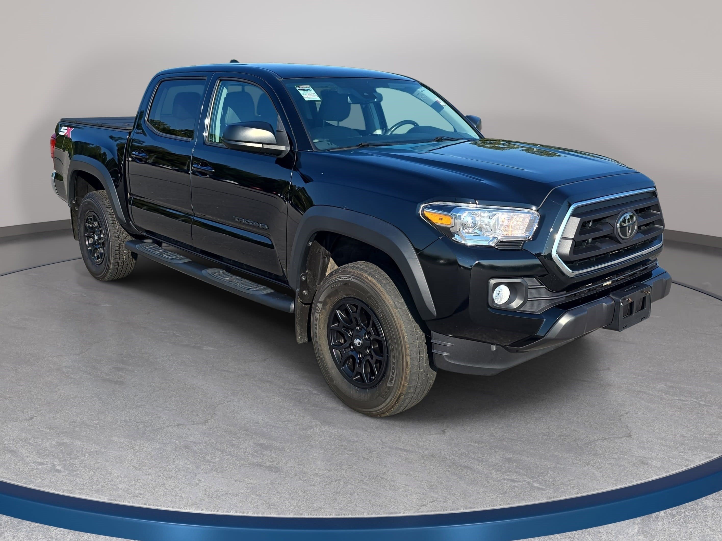 Used 2023 Toyota Tacoma SR5 w/ SX Package AWD/4WD image 3
