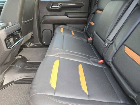 Certified 2024 GMC Sierra 1500 AT4 w/ Technology Package image 29