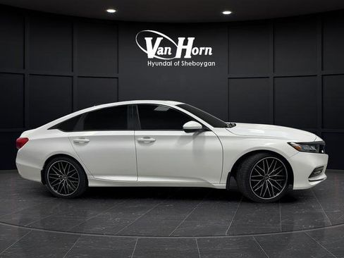 Used 2019 Honda Accord Sport image 8