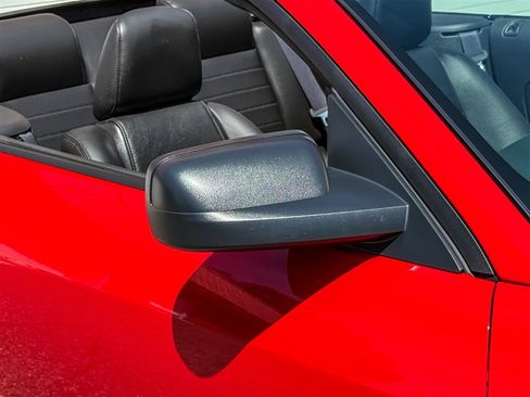 Used 2006 Ford Mustang GT RWD image 27