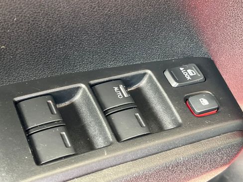 Used 2012 Honda Fit image 13