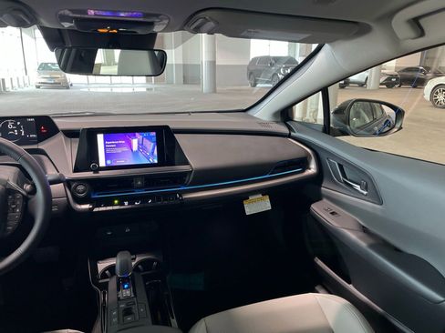New 2026 Toyota Prius XLE FWD image 39