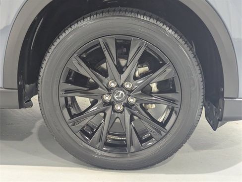 Used 2023 MAZDA CX-5 Carbon Edition image 29
