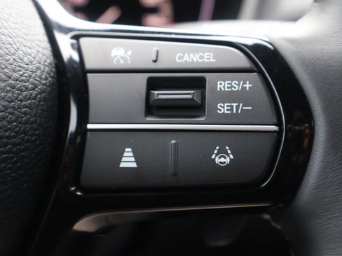 Used 2025 Honda Civic Sport image 26