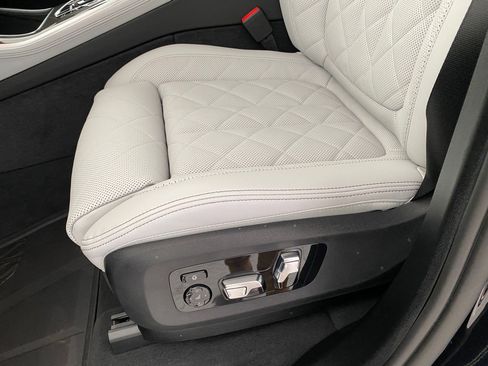 New 2026 BMW X5 M60i AWD/4WD image 13