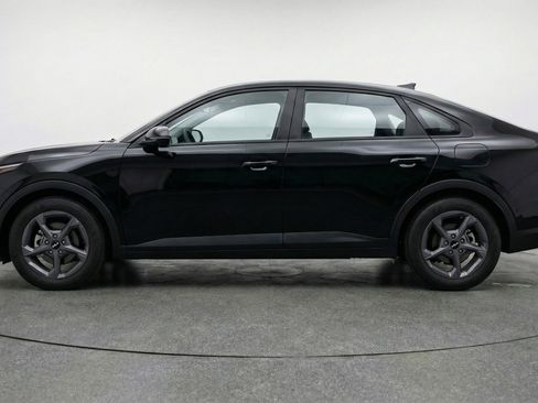 Used 2025 Kia K4 FWD image 5