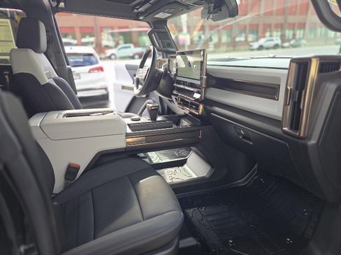 New 2025 GMC Hummer EV 2X image 55